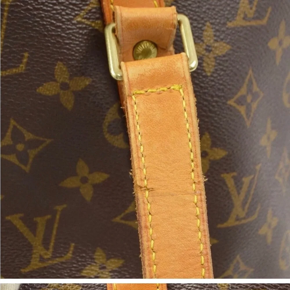 Louis Vuitton Monogram Shoulder Bag - Picture 4 of 13
